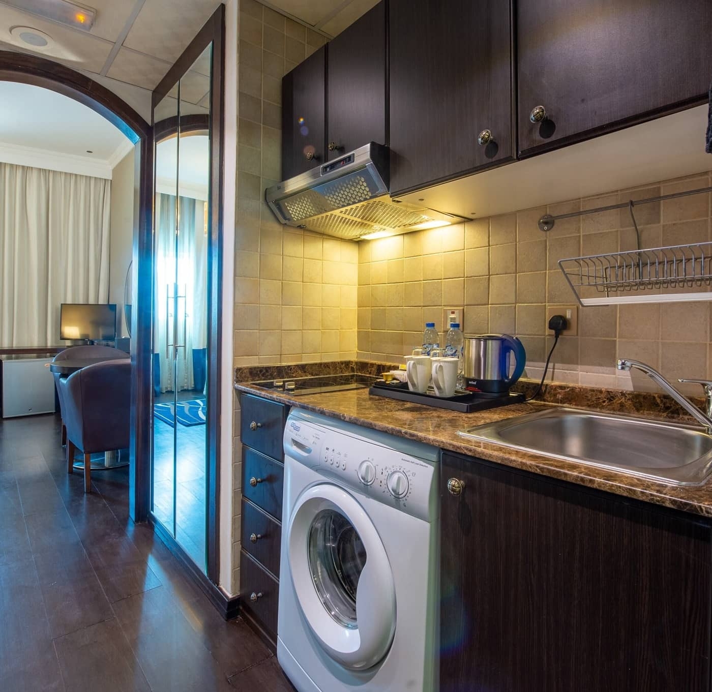 Classic One Bedroom SuiteFirstCentralHotelSuites