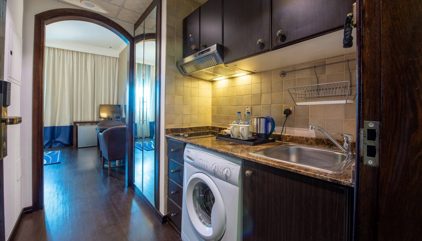 Classic One Bedroom SuiteFirstCentralHotelSuites