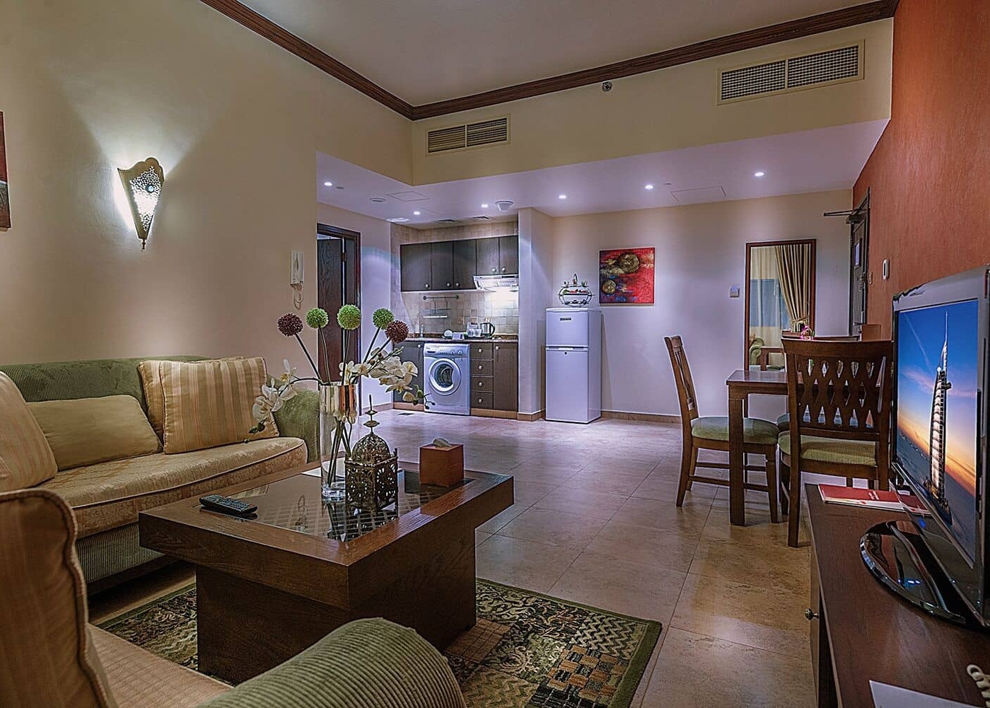 Classic One Bedroom SuiteFirstCentralHotelSuites